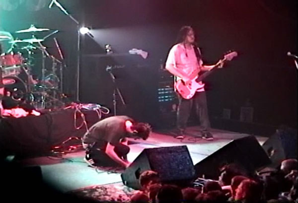 Deftones live @ First Avenue — Minneapolis, MN (09.12.1997)