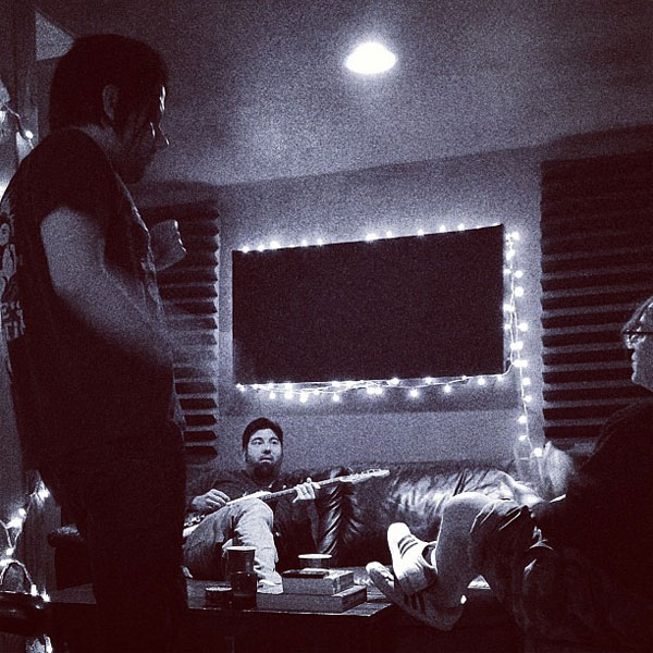 Шон Лопез, Чино Морено и Чак Дум в студии. 7 мая 2013 г.